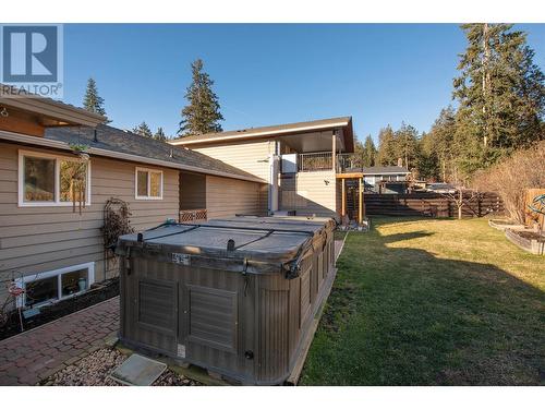 3076 Mcnair Road, West Kelowna, BC - Outdoor With Exterior