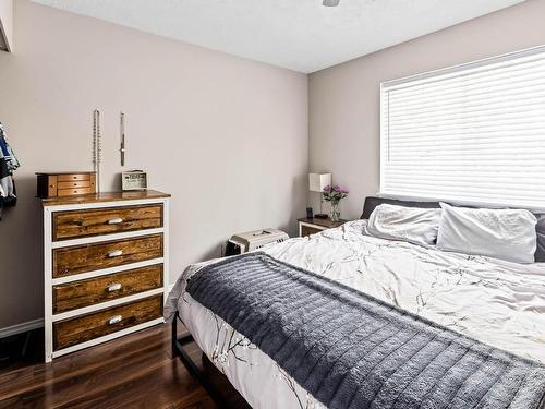 20-1500 Anchor Rd, Crofton, BC - Indoor Photo Showing Bedroom