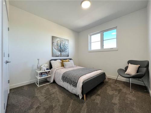 15 Ash Cove, Headingley, MB - Indoor Photo Showing Bedroom
