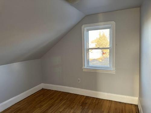 435 Prince Arthur Boulevard, Thunder Bay, ON - Indoor Photo Showing Other Room