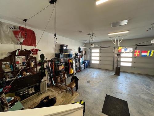 221 Stemwinder Drive, Kimberley, BC - Indoor Photo Showing Garage