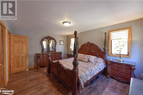 4372 Conners Bay Lane Lane, Coldwater, ON - Indoor Photo Showing Bedroom
