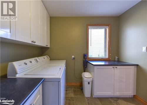 4372 Conners Bay Lane Lane, Coldwater, ON - Indoor Photo Showing Laundry Room