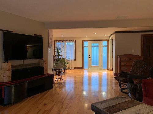 Overall view - 12241 Ch. Du Lac-Labelle, Labelle, QC - Indoor Photo Showing Living Room