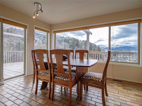 174 Spruce Place, Penticton, BC - Indoor Photo Showing Dining Room