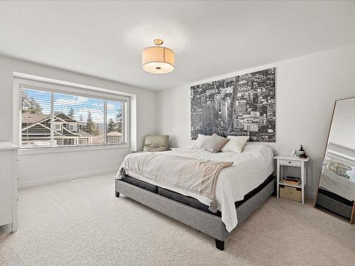 2366 Tallus Green Crescent, West Kelowna, BC - Indoor Photo Showing Bedroom