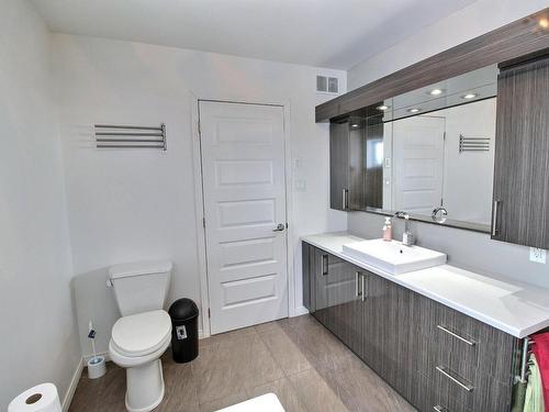 Salle de bains - 130 Rue Rocheleau, Rouyn-Noranda, QC - Indoor Photo Showing Bathroom