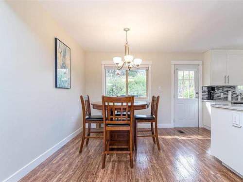 431 Arbutus Ave West, Duncan, BC - Indoor Photo Showing Dining Room