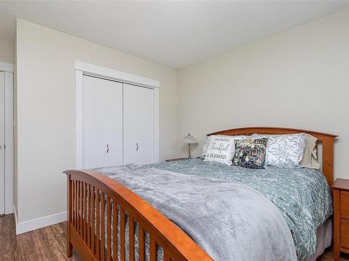 431 Arbutus Ave West, Duncan, BC - Indoor Photo Showing Bedroom
