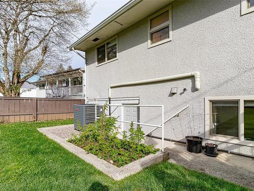 431 Arbutus Ave West, Duncan, BC - Outdoor With Deck Patio Veranda With Exterior
