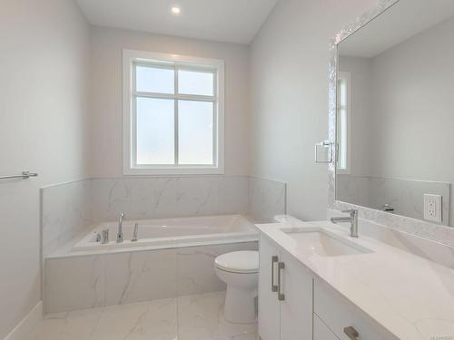 4360 Johnston Rd, Port Alberni, BC - Indoor Photo Showing Bathroom