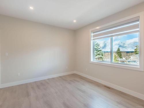 4360 Johnston Rd, Port Alberni, BC - Indoor Photo Showing Other Room