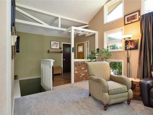 1636 Cedar Rd, Nanaimo, BC - Indoor Photo Showing Other Room