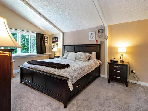 1636 Cedar Rd, Nanaimo, BC - Indoor Photo Showing Bedroom