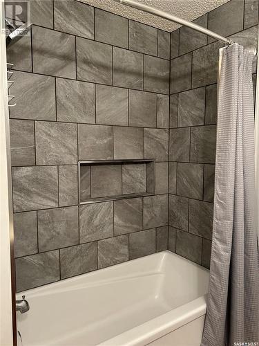 910 12Th Street, Humboldt, SK - Indoor Photo Showing Bathroom