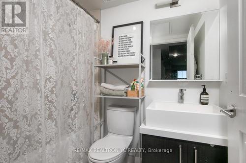 2205 - 65 St Mary Street, Toronto, ON - Indoor Photo Showing Bathroom