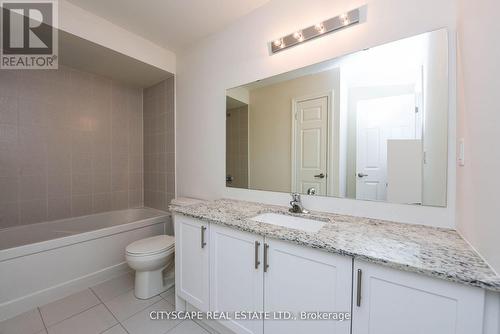 3243 Sixth Line, Oakville, ON - Indoor Photo Showing Bathroom