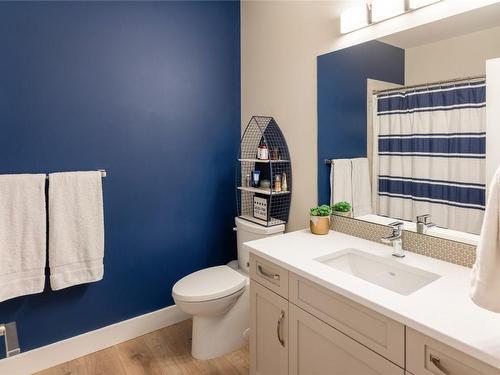 3452 Granite, Kelowna, BC - Indoor Photo Showing Bathroom