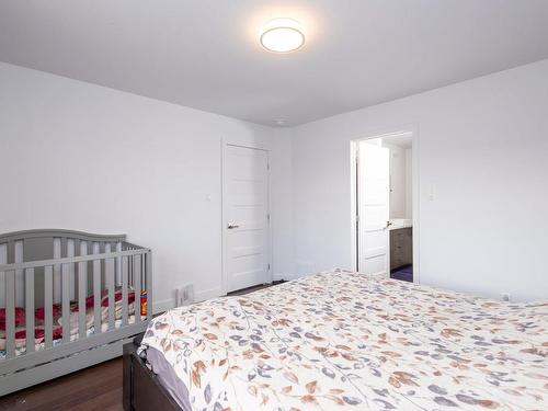 Chambre Ã  coucher principale - 5066 Rue Quevillon, Longueuil (Saint-Hubert), QC - Indoor Photo Showing Bedroom