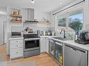 1732 Amphion St, Victoria, BC  - Indoor Photo Showing Kitchen 