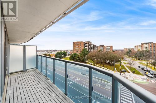 610 - 9471 Yonge Street, Richmond Hill, ON - Outdoor With Balcony With View With Exterior