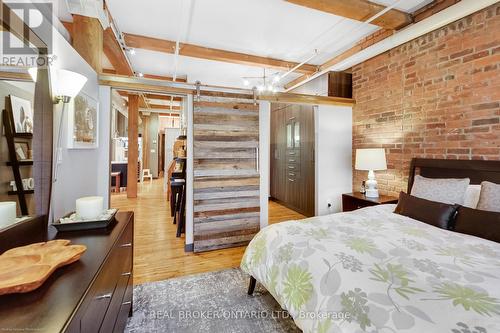 502 - 90 Sherbourne Street, Toronto, ON - Indoor Photo Showing Bedroom