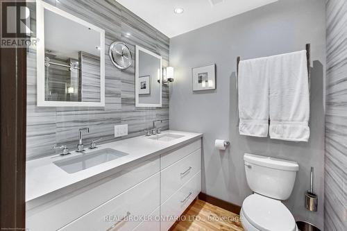 502 - 90 Sherbourne Street, Toronto, ON - Indoor Photo Showing Bathroom
