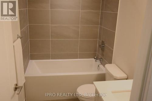 116 - 1350 Kingston Road, Toronto (Birchcliffe-Cliffside), ON - Indoor Photo Showing Bathroom