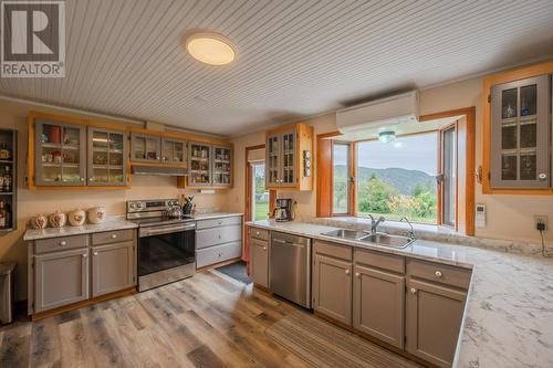 30 Osborne Road, Summerland, BC - Indoor Photo Showing Kitchen With Double Sink