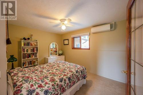 30 Osborne Road, Summerland, BC - Indoor Photo Showing Bedroom