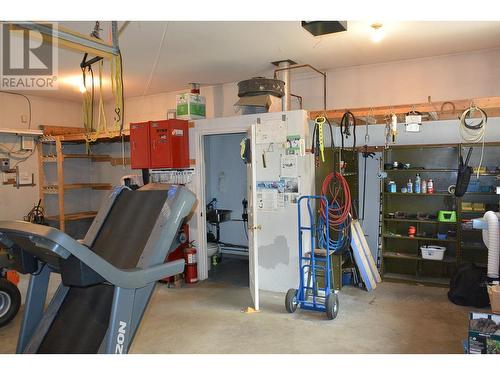 308 Westland Road, Quesnel, BC - Indoor Photo Showing Garage