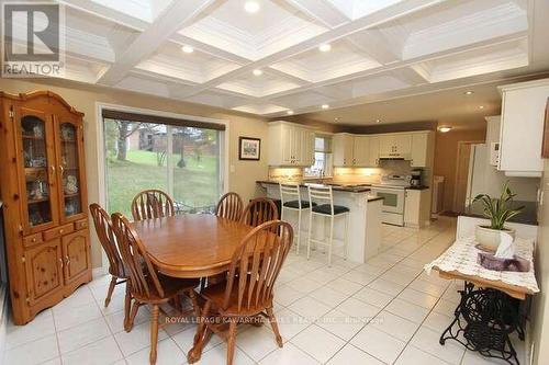 2548 Thornbury Drive, Peterborough, ON - Indoor Photo Showing Dining Room