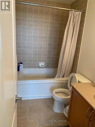 #2610 -4080 Living Arts Dr, Mississauga, ON - Indoor Photo Showing Bathroom