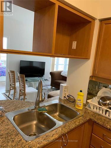 #2610 -4080 Living Arts Dr, Mississauga, ON - Indoor Photo Showing Kitchen With Double Sink