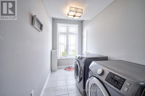 195 Greti Drive, Hamilton, ON - Indoor Photo Showing Laundry Room