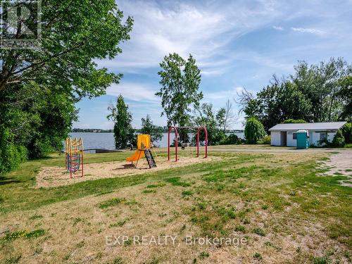 150 Bayview Dr, Greater Napanee, ON - Outdoor