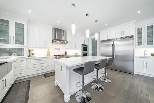 474 Dewitt Road N, Stoney Creek, ON - Indoor Photo Showing Kitchen With Upgraded Kitchen