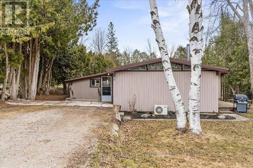22 Urban St, South Bruce Peninsula, ON - Outdoor