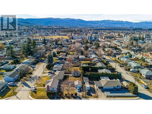 520 Donhauser Road, Kelowna, BC - Outdoor With View