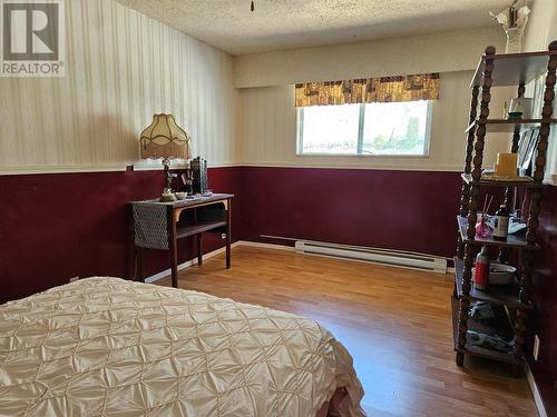 2520 Upper Bench Road, Keremeos, BC - Indoor Photo Showing Other Room