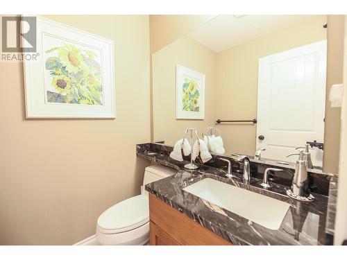2450 Radio Tower Road Unit# 232, Osoyoos, BC - Indoor Photo Showing Bathroom