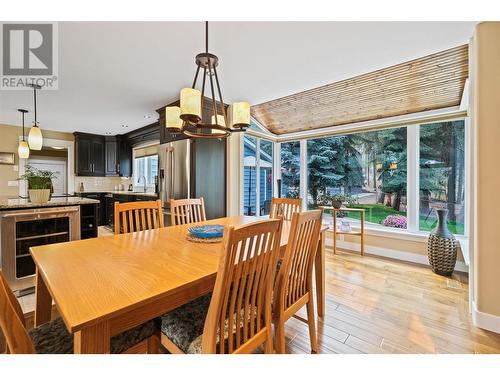 15575 Commonage Road, Lake Country, BC - Indoor Photo Showing Dining Room