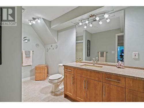 15575 Commonage Road, Lake Country, BC - Indoor Photo Showing Bathroom