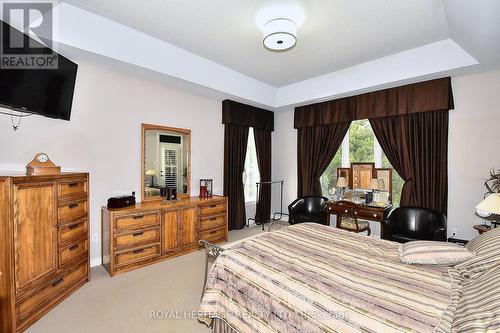 34 South Harbour Drive, Kawartha Lakes, ON - Indoor Photo Showing Bedroom