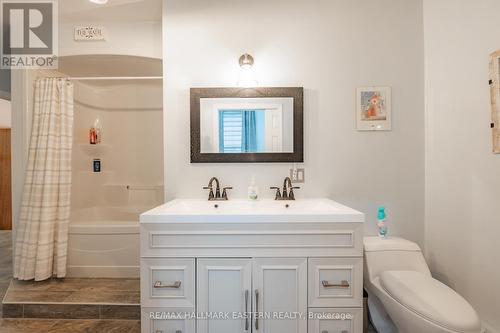 1184 12Th Line W, Trent Hills, ON - Indoor Photo Showing Bathroom