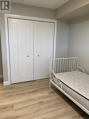301 - 30 Hillside Meadow Drive, Quinte West, ON - Indoor Photo Showing Bedroom