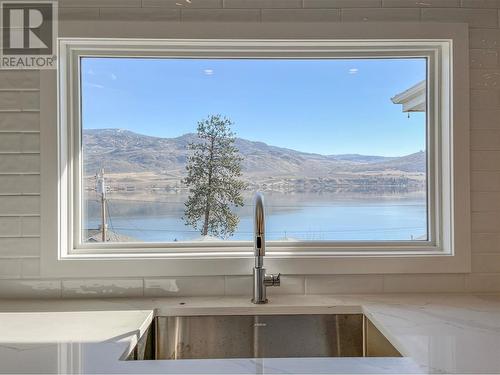 827 91St Street, Osoyoos, BC - Indoor