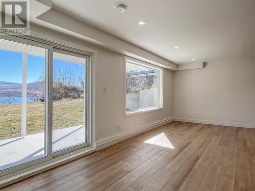 827 91St Street, Osoyoos, BC - Indoor Photo Showing Other Room