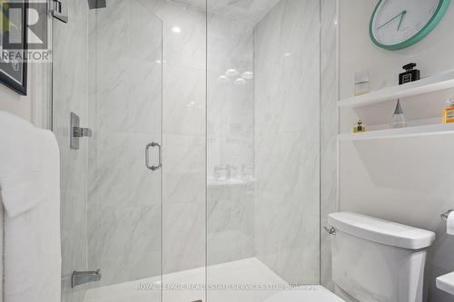 19 Windsor Circle, Niagara-On-The-Lake, ON - Indoor Photo Showing Bathroom