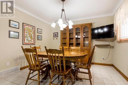 228 Victoria Rd N, Guelph, ON - Indoor Photo Showing Dining Room